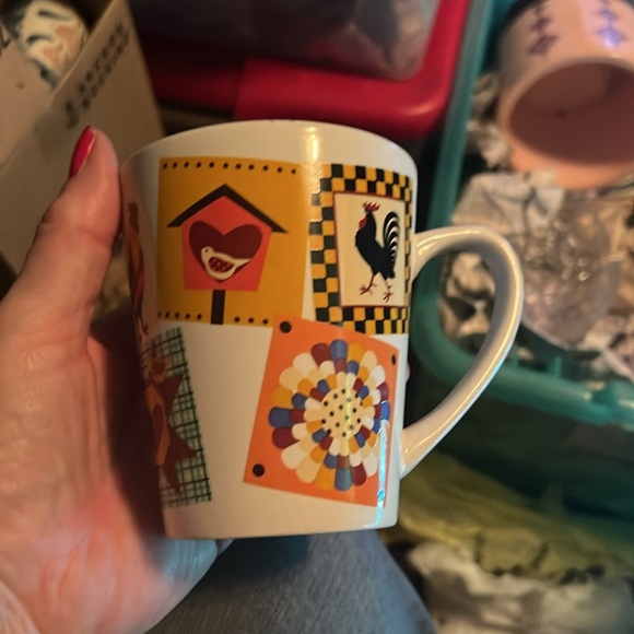 Mugs - Picture 2 of 4